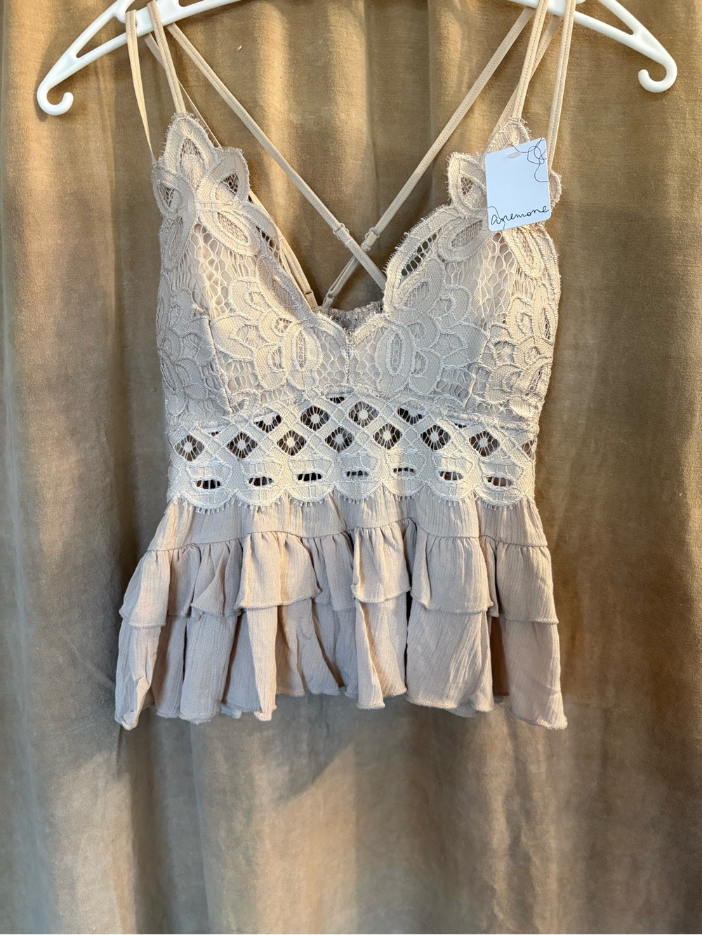 Anemone Lace Crochet Ruffle Camisole - Beige